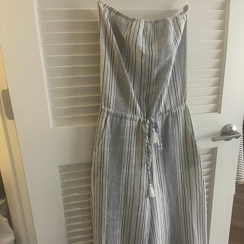 Strapless linen romper/jumpsuit